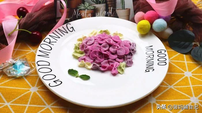 五颜六色的果蔬面 (白彩色果蔬面)