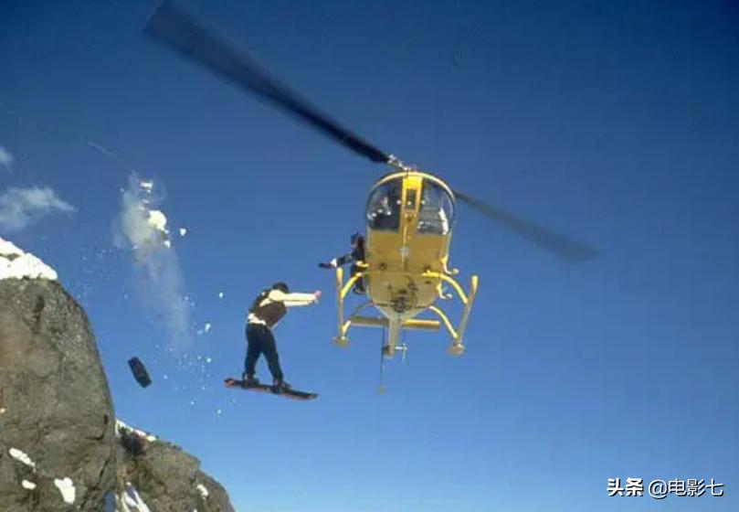 影史百大镜头成龙,成龙载入影史的镜头