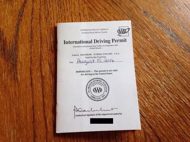 在旅游途中必须遵守交通规则,出国自由行交通规则