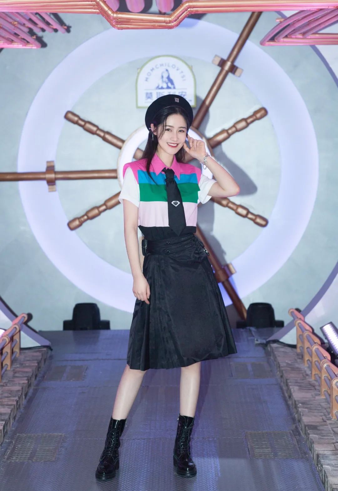 扒一扒明星的时尚穿搭,这才是明星的穿搭之道