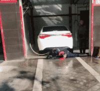 贾玲在沙发上翘二郎腿搞笑图片,贾玲跷二郎腿动图下载