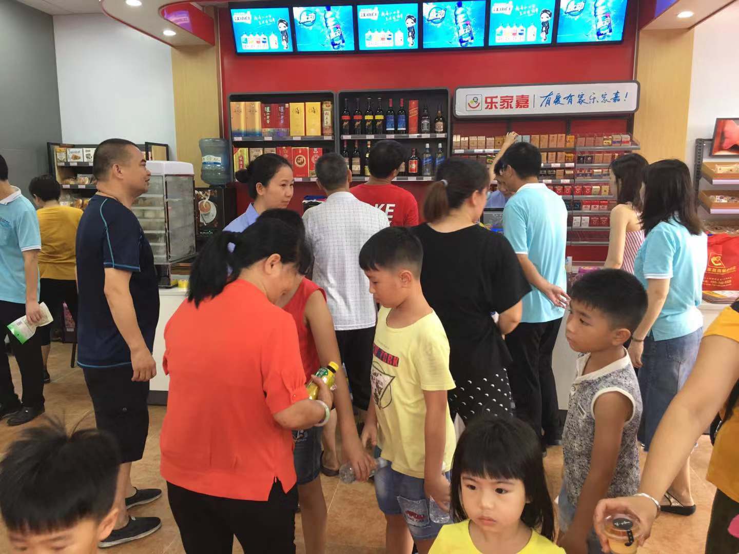 教你一招经营便利店！如何甩你对手N条街