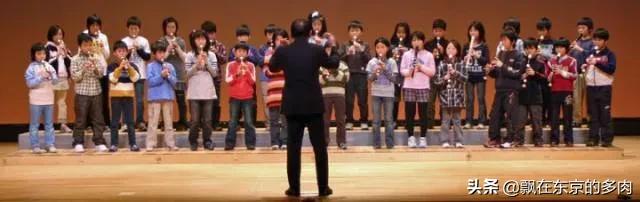 介绍一下日本小学生,中日小学初中孩子教育对比差异