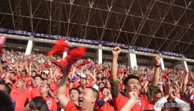 中甲陕西球迷氛围,中甲球迷的感动