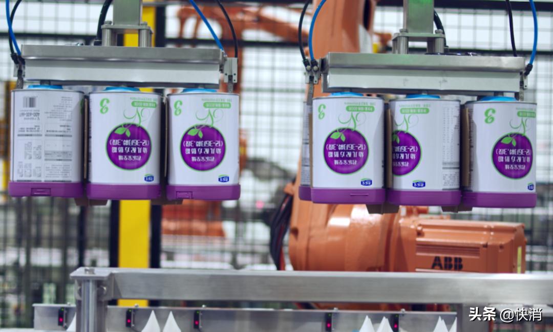 君乐宝至臻的配方奶粉特点是什么,君乐宝奶粉诠释爱和臻至