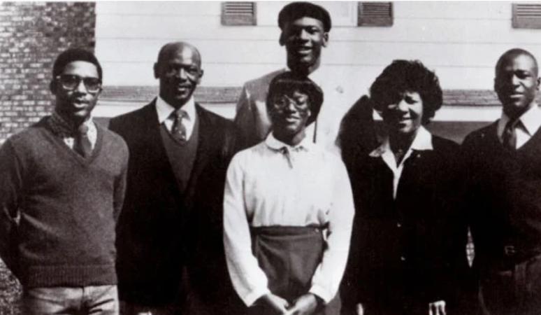 青春期身体长高办法有哪些,哪些青春期特征意味着停止长高