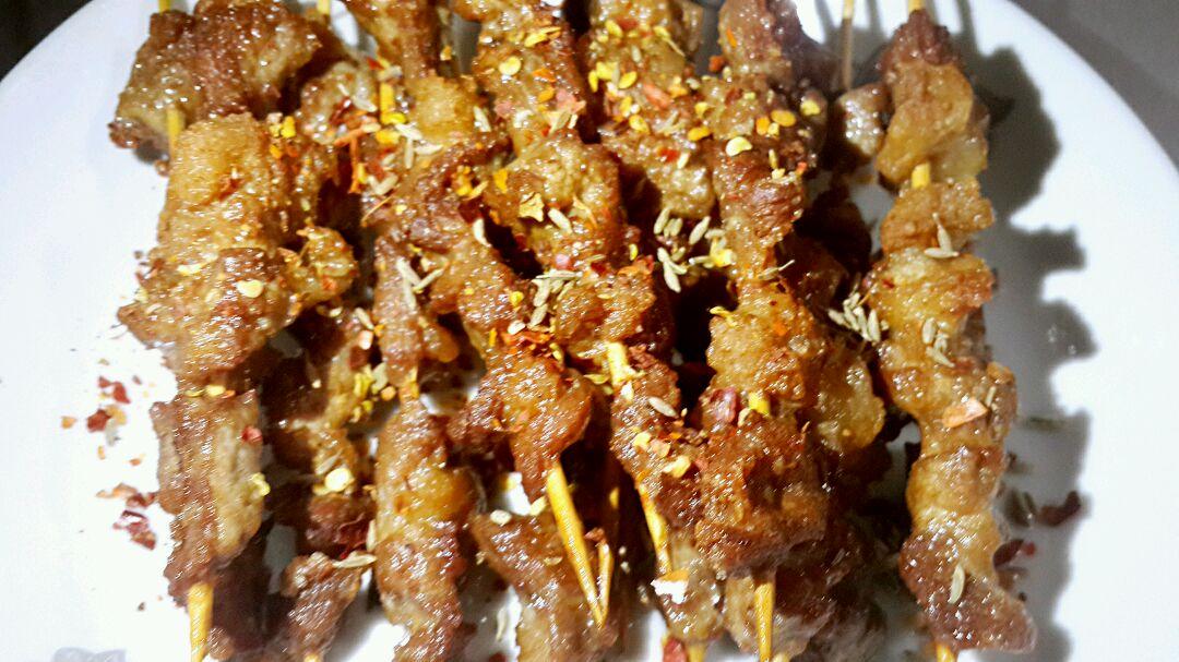 摆摊卖炸串的真实收益,摆摊炸串纯利润能达到多高