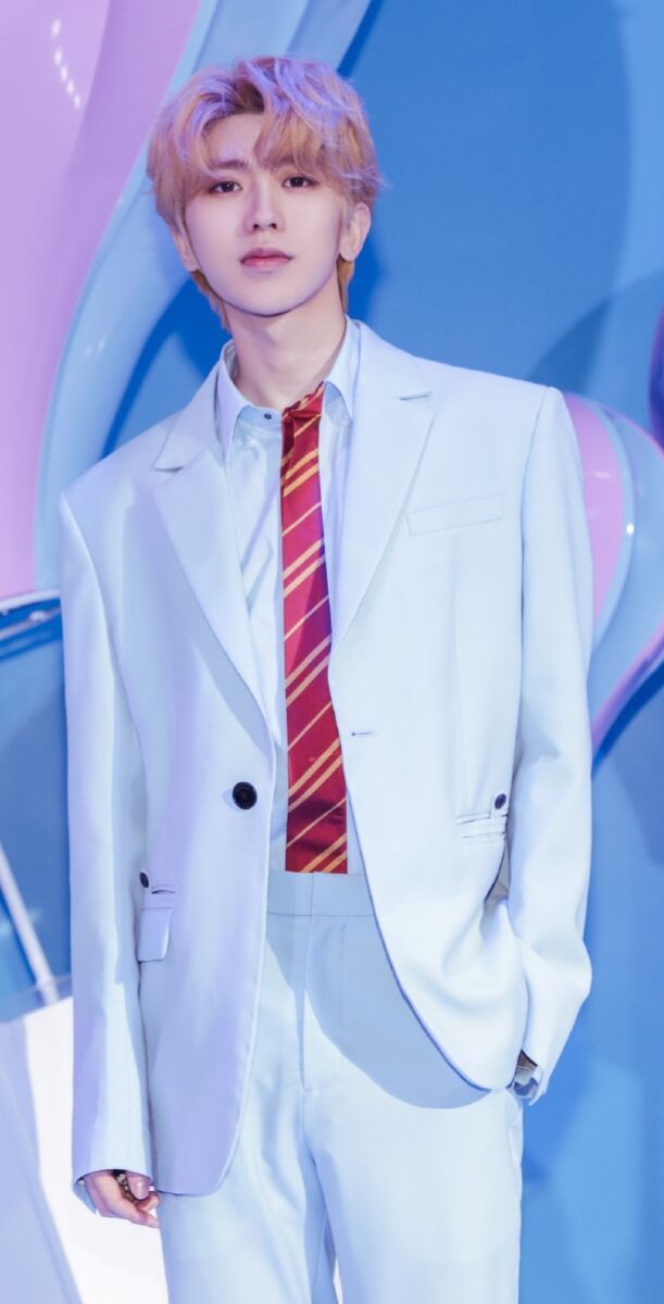 杨幂魏大勋帽子,杨幂魏大勋撇清关系