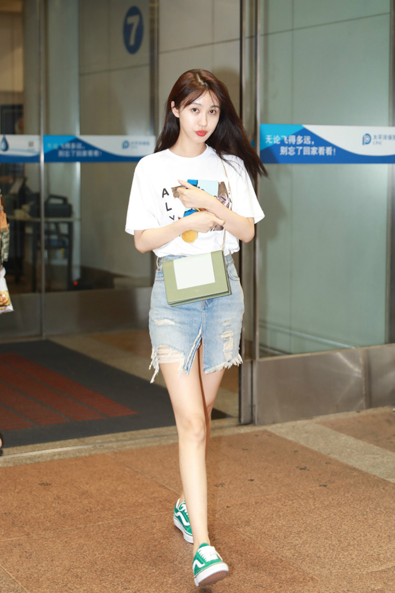 李菲儿的冬季穿搭,李菲儿包臀裙搭配