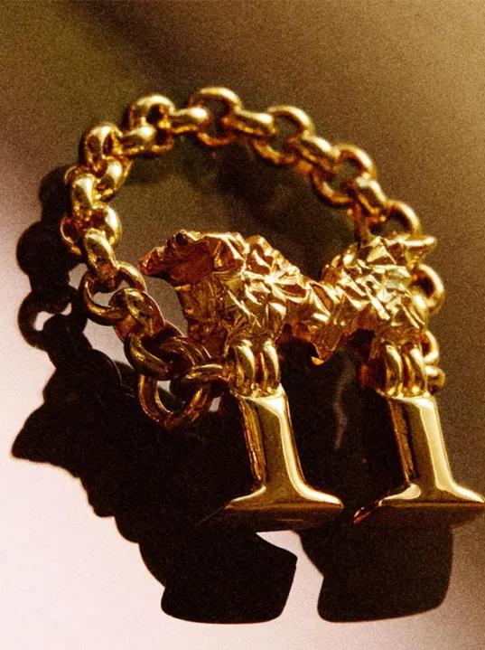 香奈儿珠宝首饰双clogo,香奈儿logo的首饰