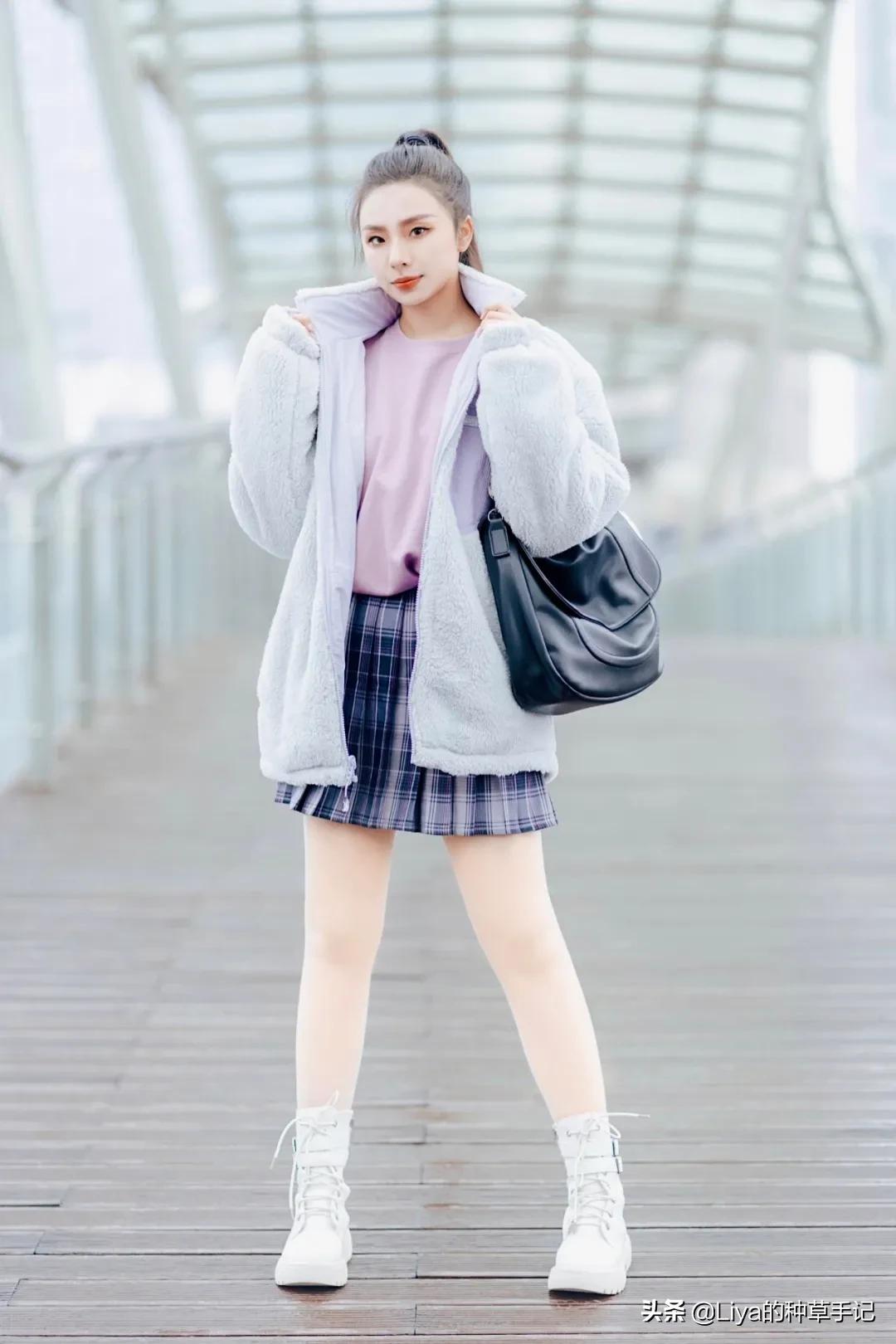 现在流行的羊羔毛外套,今年流行羊羔毛外套