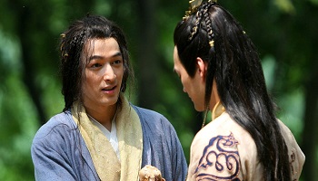 11月22日早报｜令人发指！挪威一足球裁判涉嫌性侵300余名男孩