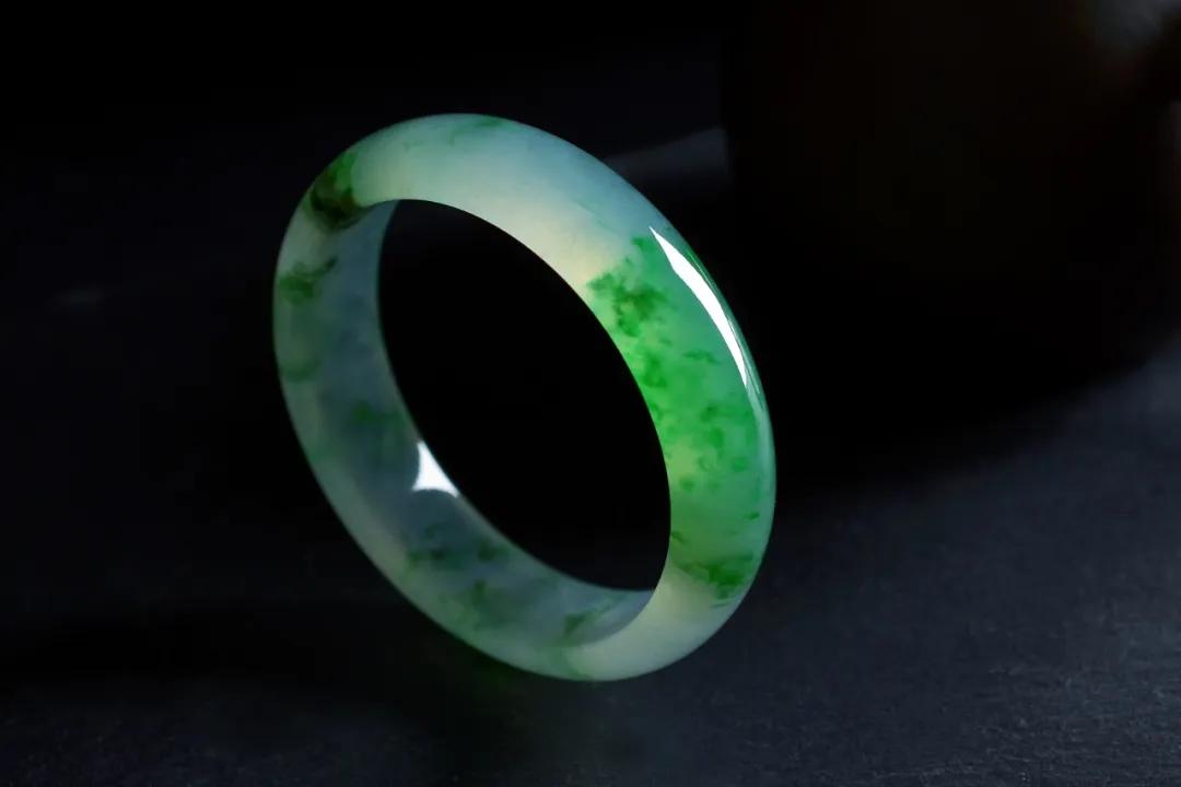 冰种翡翠骗局视频,冰种翡翠假的