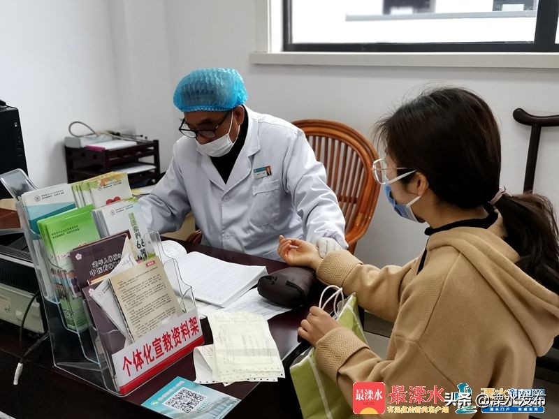 初心不悔，八旬老人扎根中医六十余载