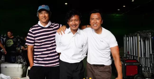 从头打到结尾的国产电影,从头炸到尾的节奏