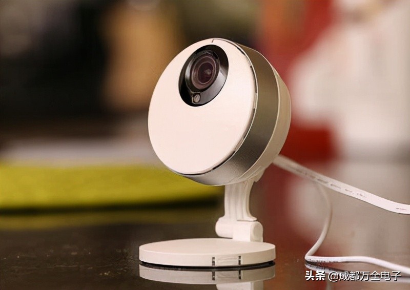 想在家里装个摄像头推荐,想在家里装个小的监控