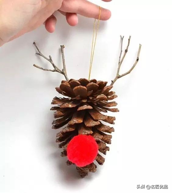 超简易手工环创,树干手工制作环创