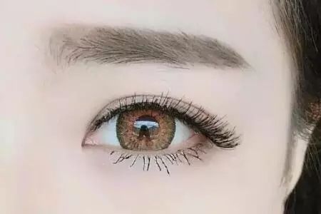 美瞳推荐美瞳到底应该怎么选,怎么才能正确选择适合自己的美瞳