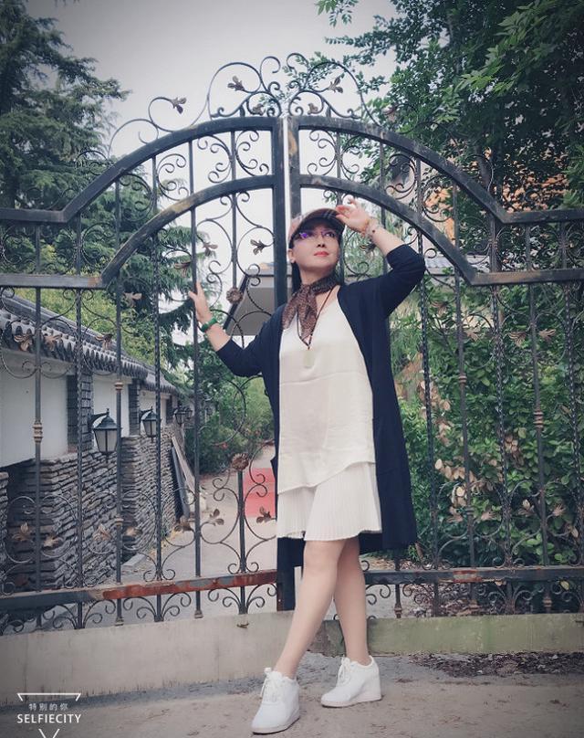 魏慧丽老年图片,魏慧丽69岁依然光彩照人