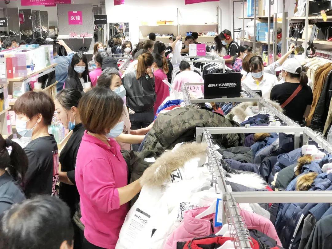 唯品仓快闪店,唯品仓快闪