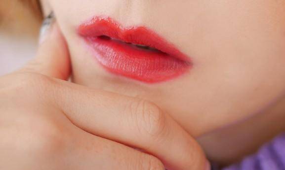 卸妆正确步骤和顺序,没有卸妆油怎么卸妆才能卸干净