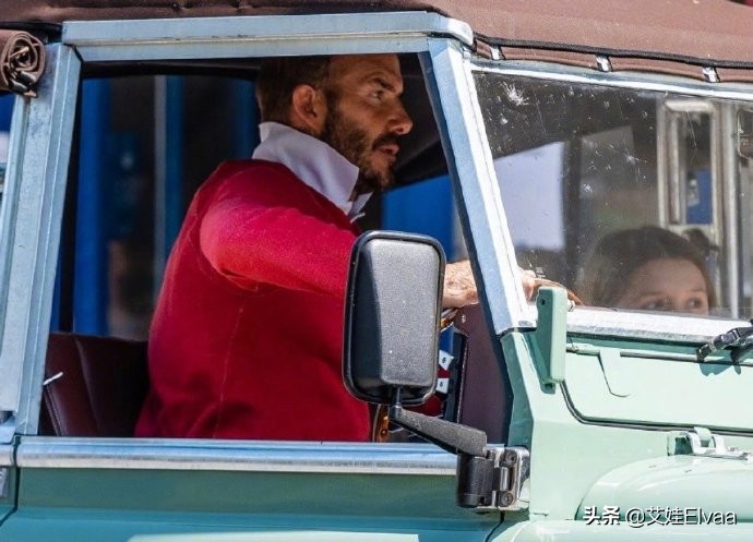 贝克汉姆年老,贝克汉姆年轻时候头型