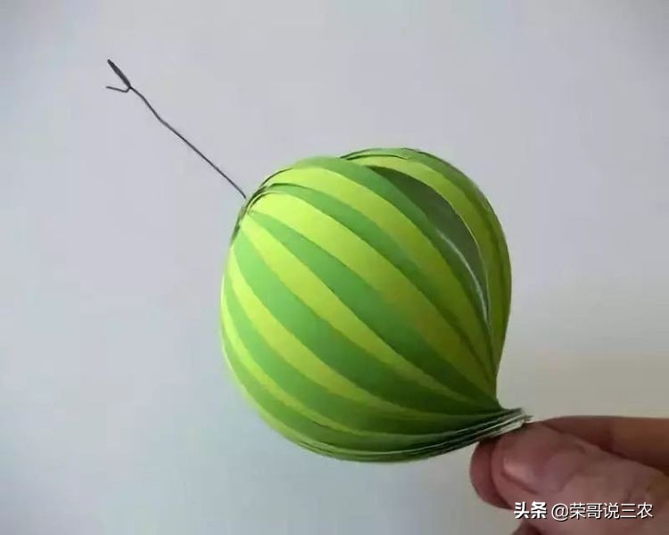 正月十五闹花灯欢乐喜庆过元宵,元宵节的灯笼和花灯怎么做