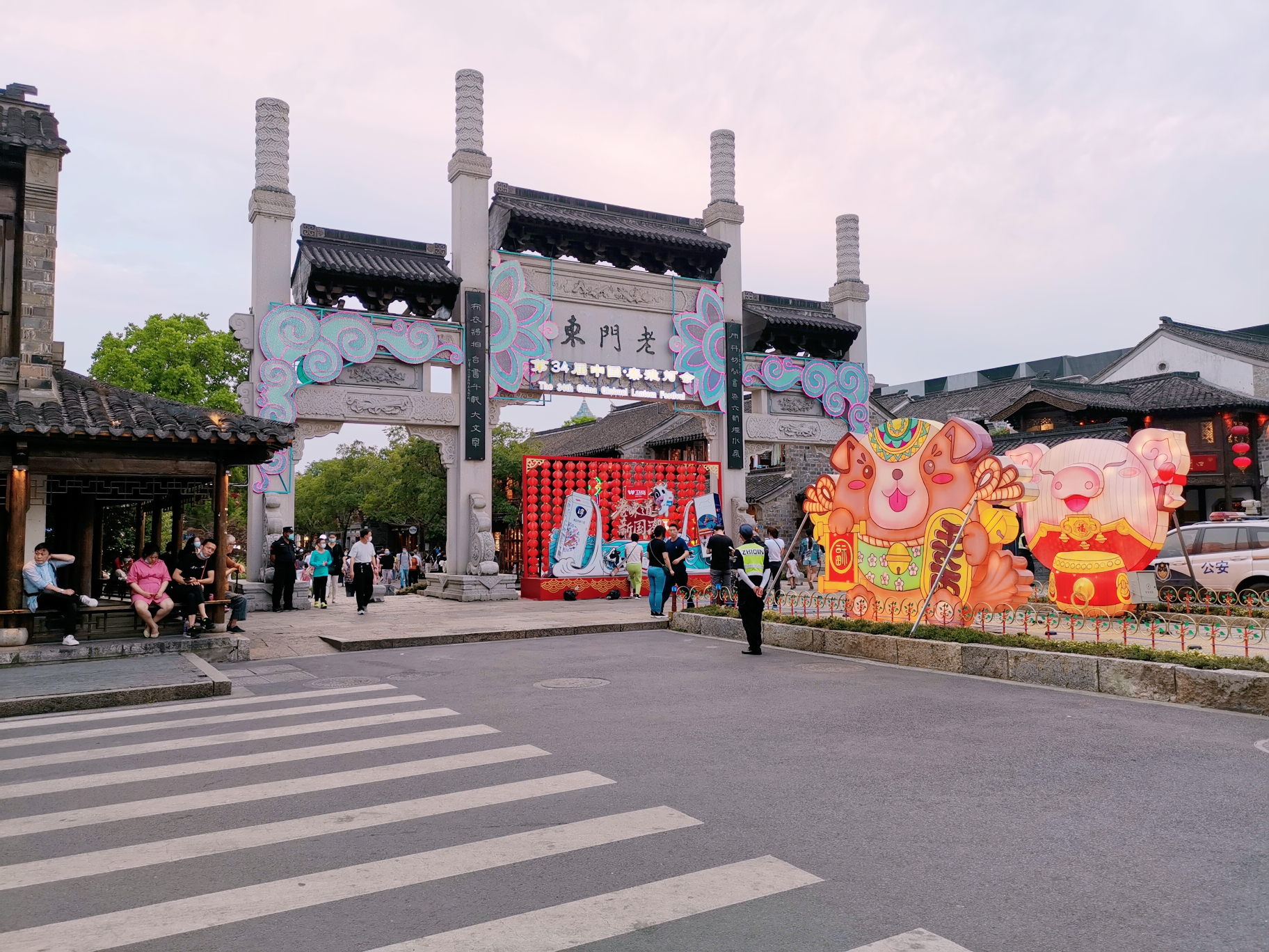 南京可不只有夫子庙,南京鸡鸣寺什么吃的