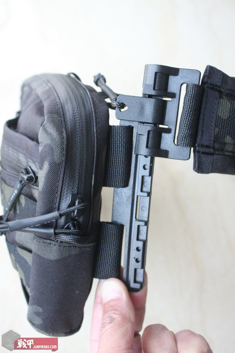 胸中有丘壑心中有乾坤,胸中有丘壑腹里有乾坤