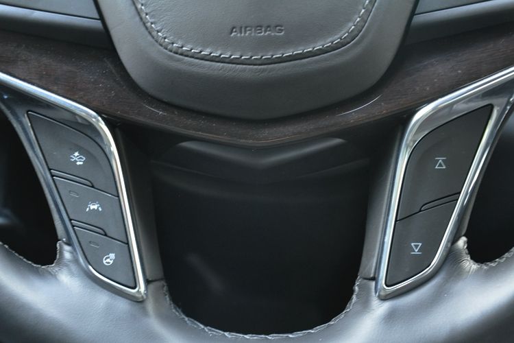 凯迪拉克ct6试驾19款视频麋鹿测试,2022款凯迪拉克ct6试驾视频