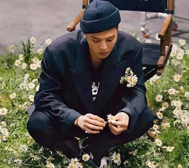 kanye最帅的穿搭,侃爷的穿搭风格