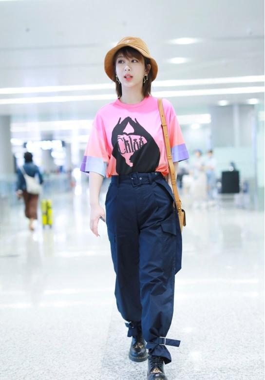 杨紫最新造型同款穿搭,杨紫最近的穿搭还真是进步神速