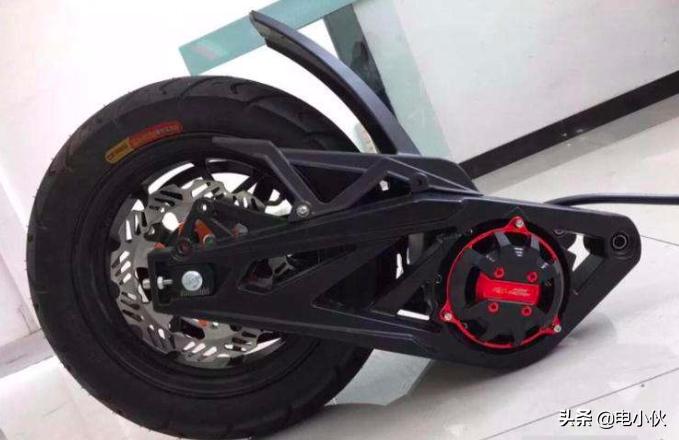 雅迪新国标电动车官方旗舰店直播,雅迪电动车2022新款新国标带尾箱