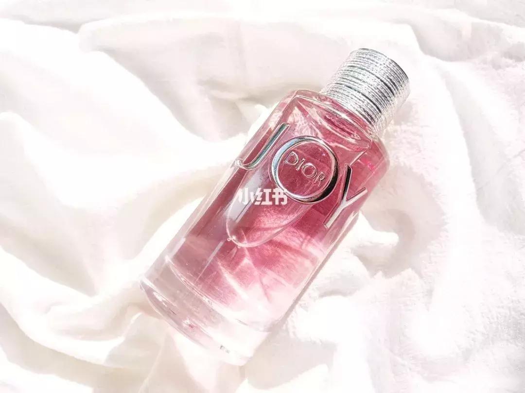 四十岁女士香水哪款最好闻斩男香,斩男香公认最好闻的香水