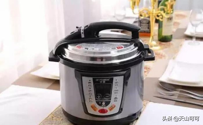 高压锅与电压力锅哪个更实用,电压力锅跟电饭锅哪个好用