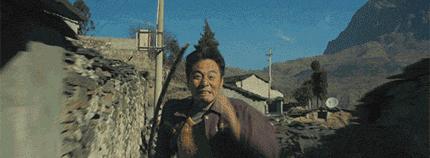 41岁“演技派”刘烨，曾3夺影帝娶小两岁娇妻，今一家四口惹人羡