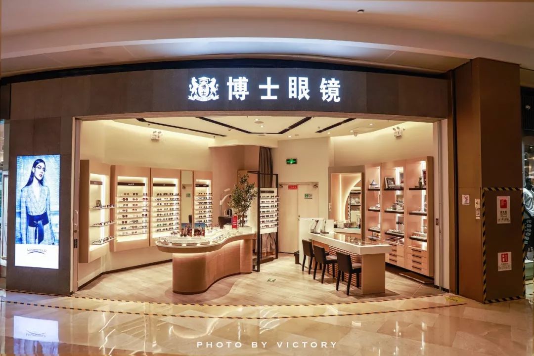 喜茶、和府捞面、兰巴赫……齐聚曲江老牌商场,等你Pick!