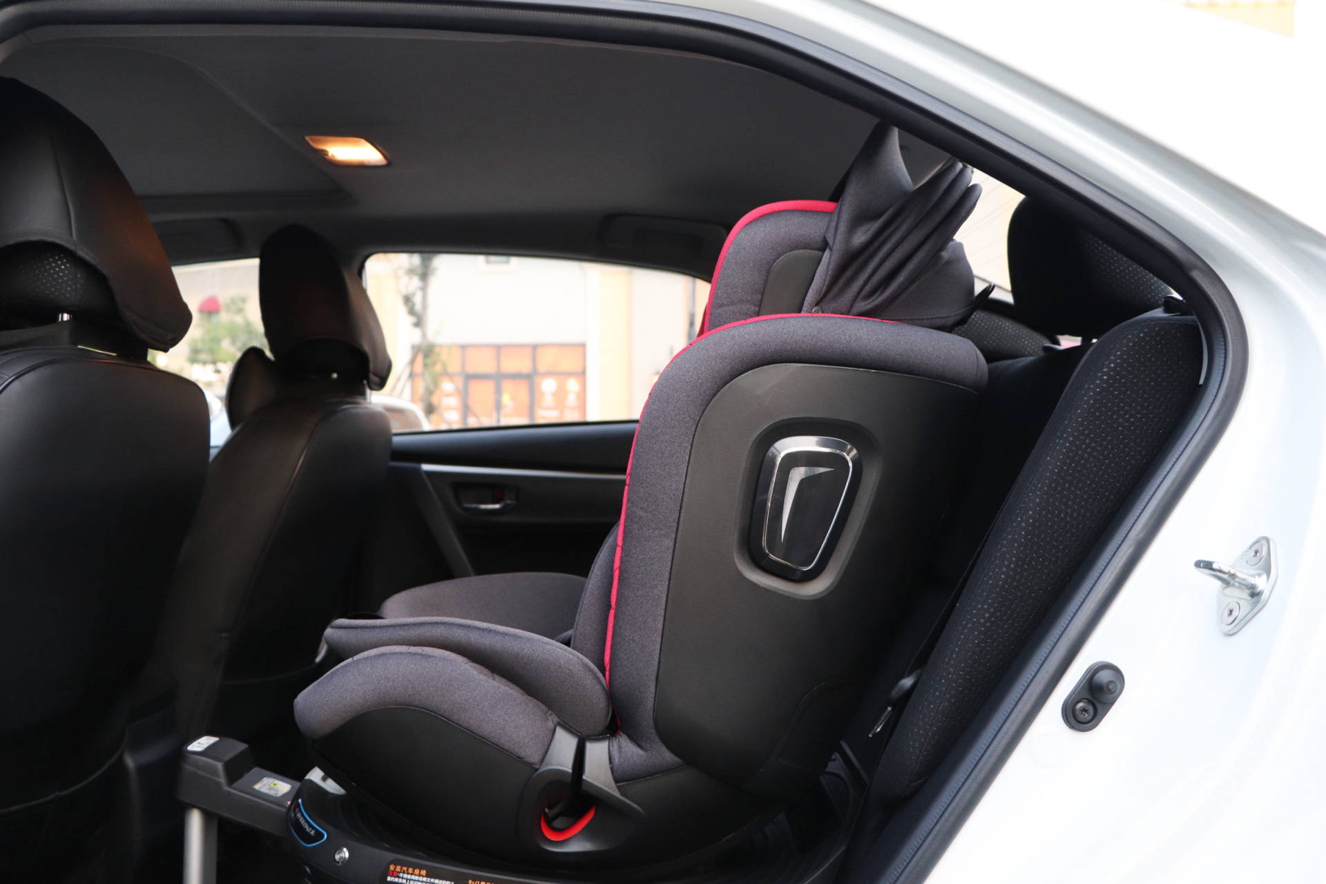 安全座椅选择维度,儿童安全座椅一般怎么选