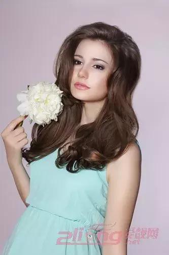 熬夜皮肤暗黄如何改善内调,熬夜皮肤暗黄怎么恢复