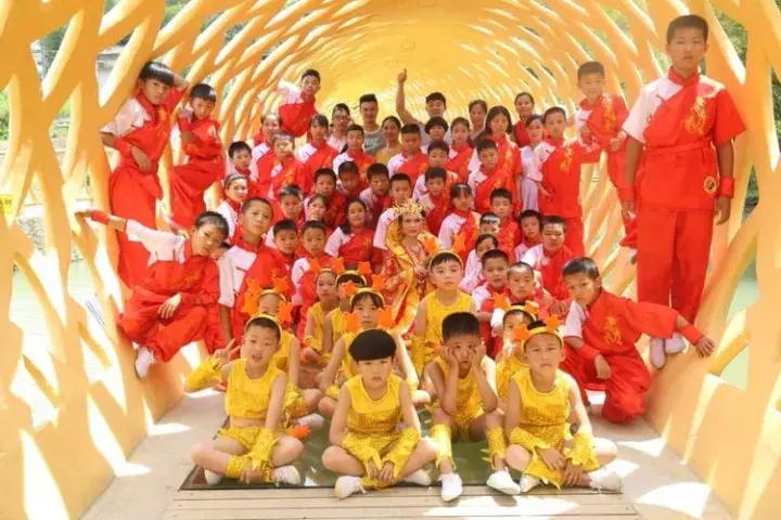 平江碧龙峡景区值得去玩吗,平江碧龙峡全长多少公里