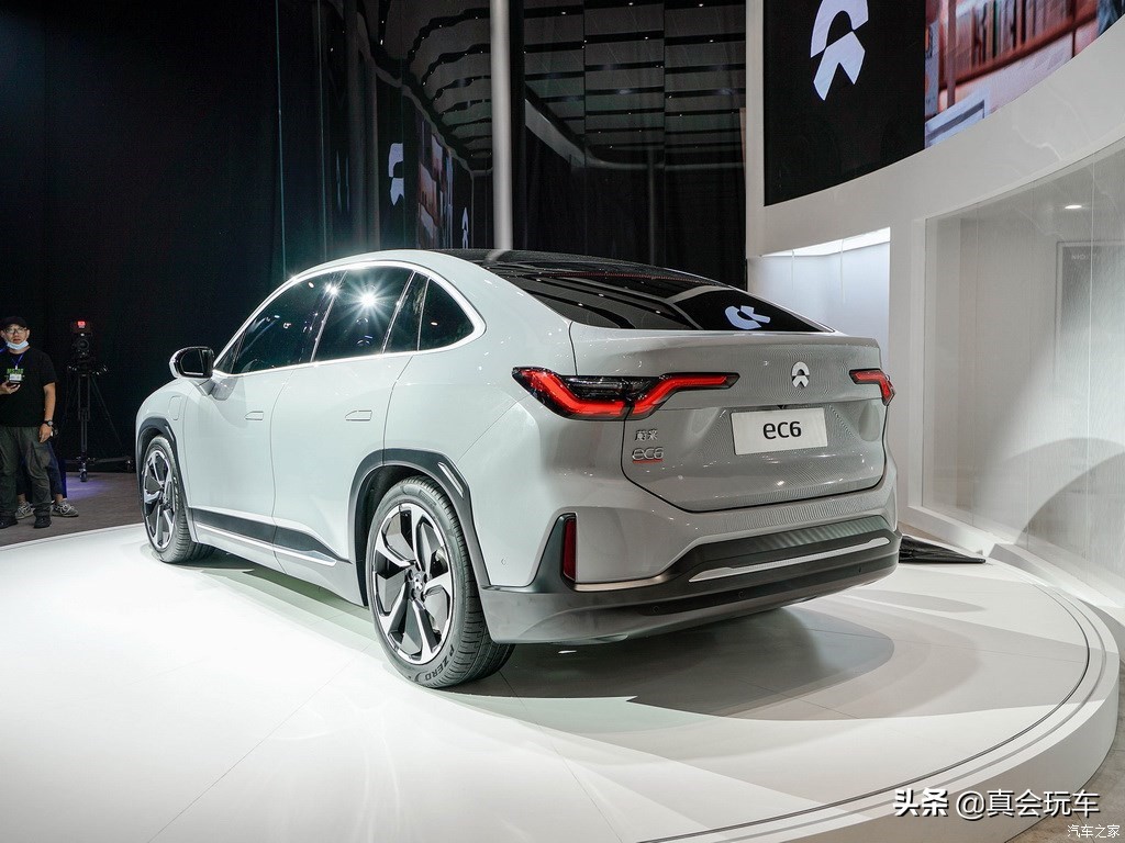 新款蔚来2024款ec6试驾,中型纯电动轿跑suv哪家强