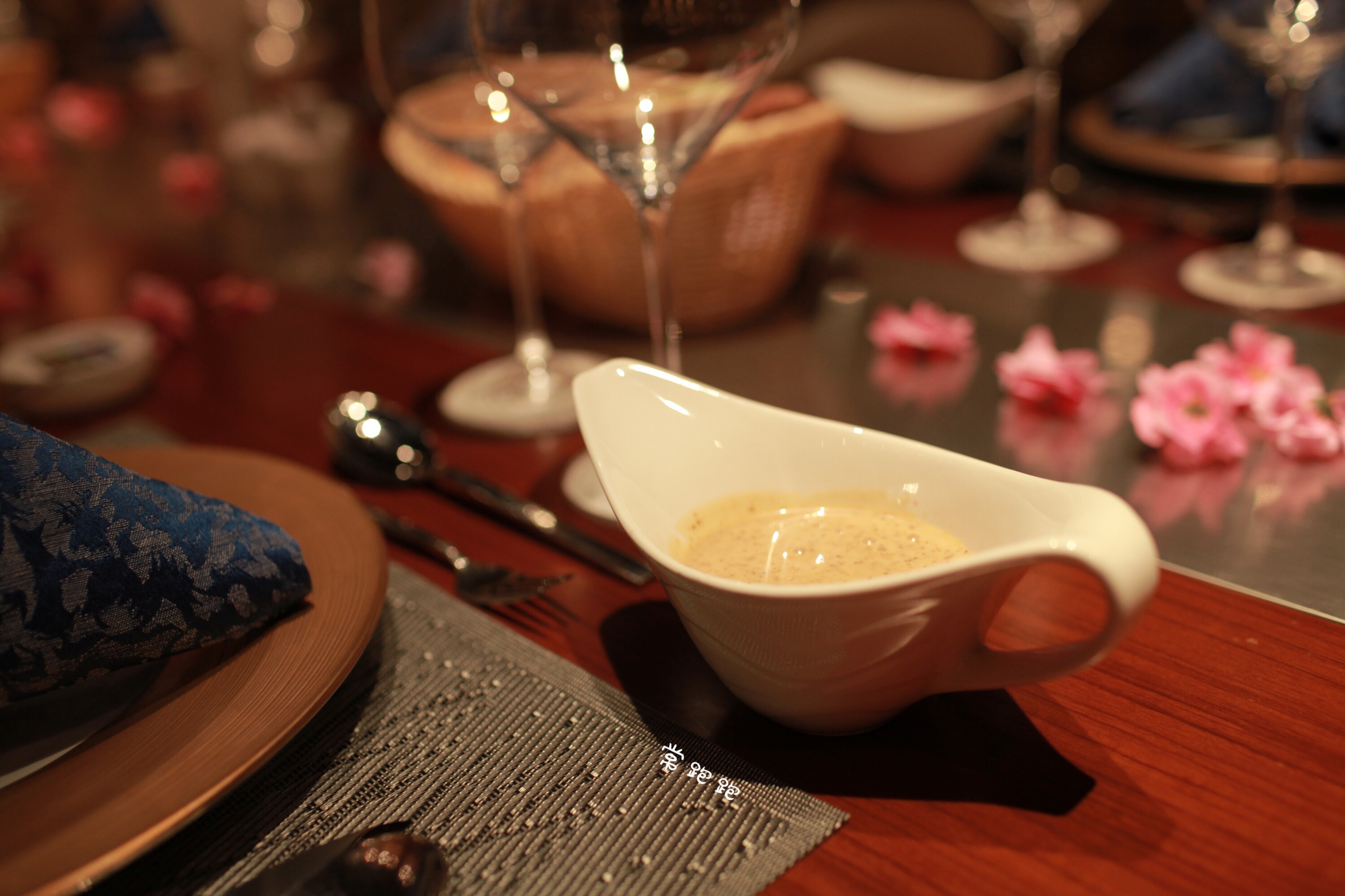 倚山傍水好地方,倚山傍水