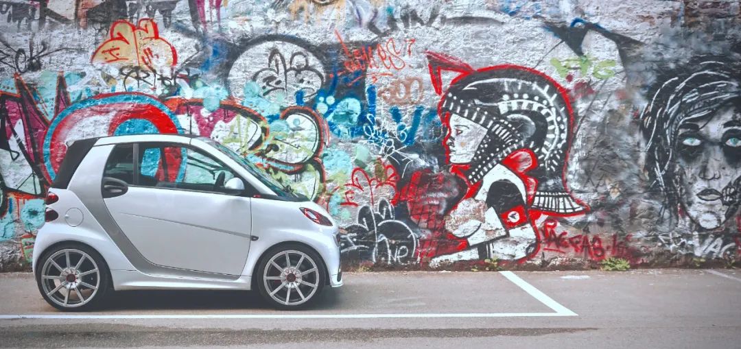 高档二手车老板娘说车,二手车界最牛逼的老板娘