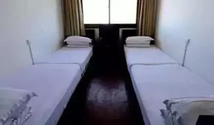 华山山中住宿,华山山上住宿攻略及费用