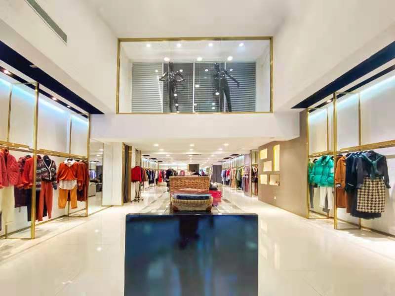 淡雅而高贵简单而干练气质出彩玛丝恩迪为你量身定做