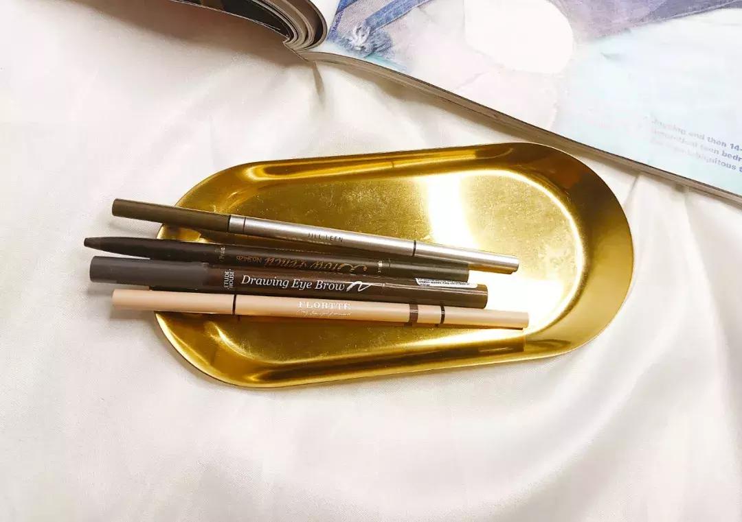 适合新手的一款网红眉笔,最流行的眉笔画出来特好看