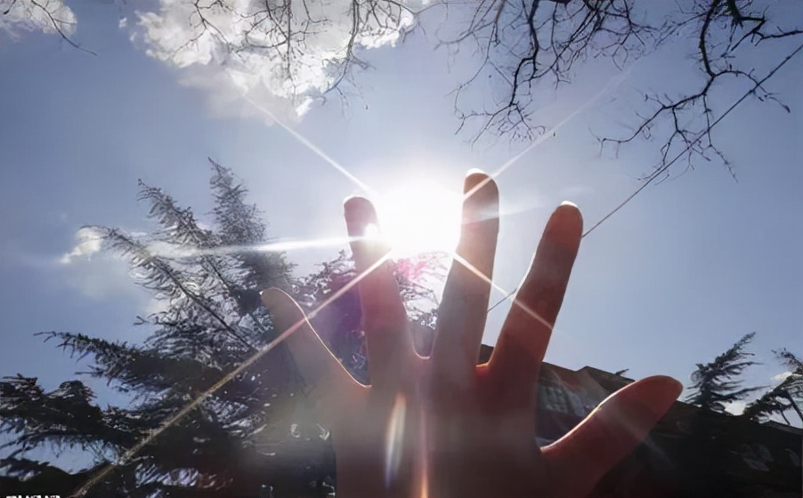 有些人胸口为什么长毛毛,了解一下