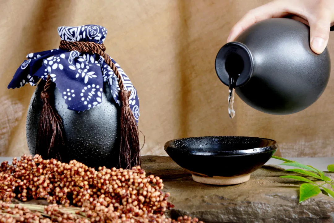 贴牌酱酒的避坑指南,贴牌酱酒如何运作