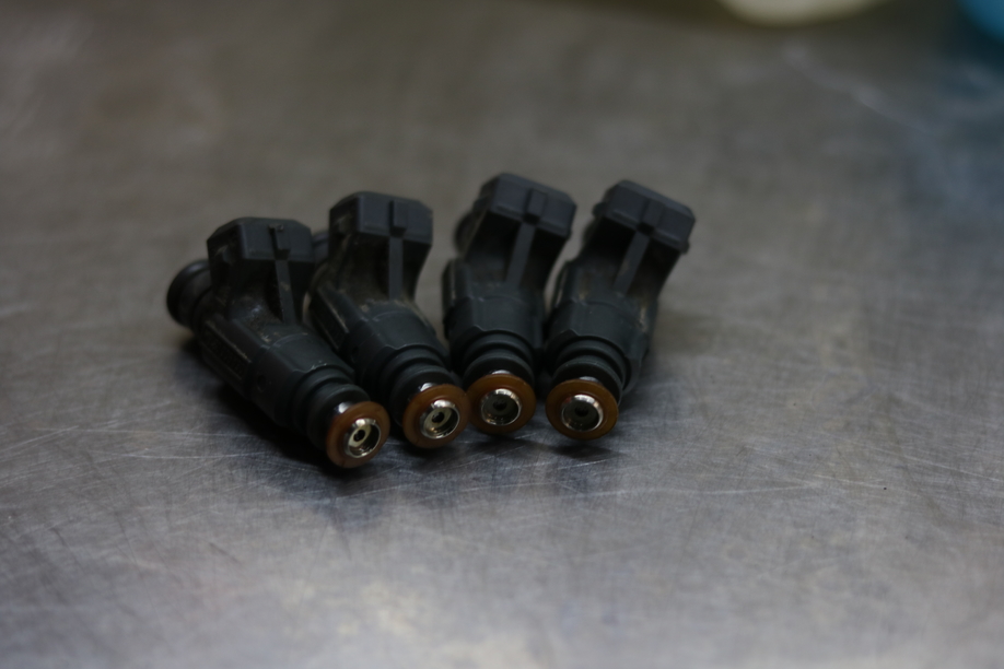 怪兽修车：翻新一辆05年的高尔夫4，重温经典，改装老车