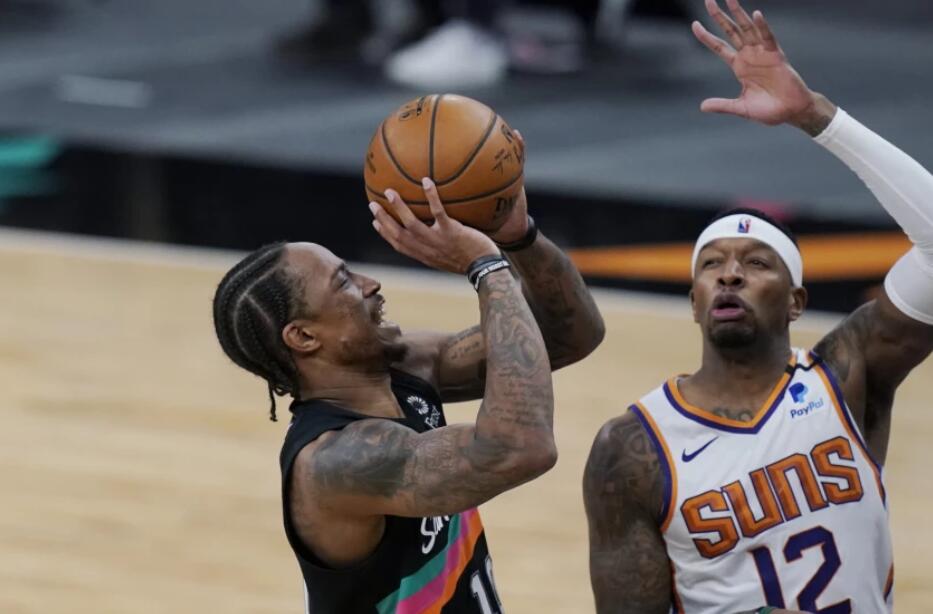 湖人适合的自由球员,湖人快船签约名单